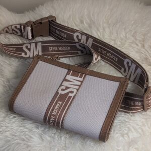 STEVE MADDEN CROASBODY BAG